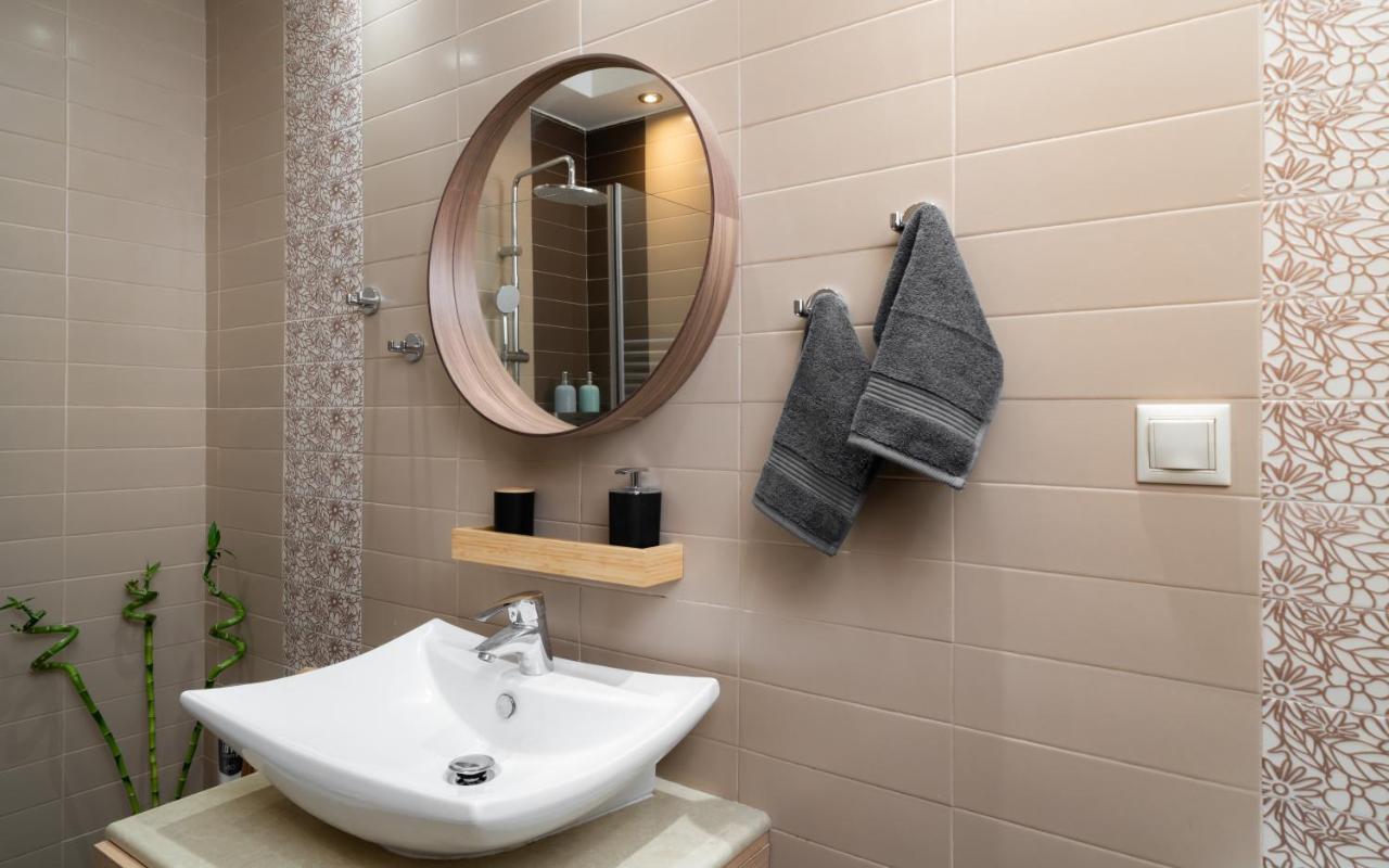Plaka Apartment With Terrace View Athens Ngoại thất bức ảnh